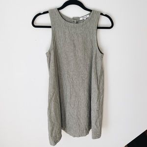 Sleeveless Gray Shift Dress